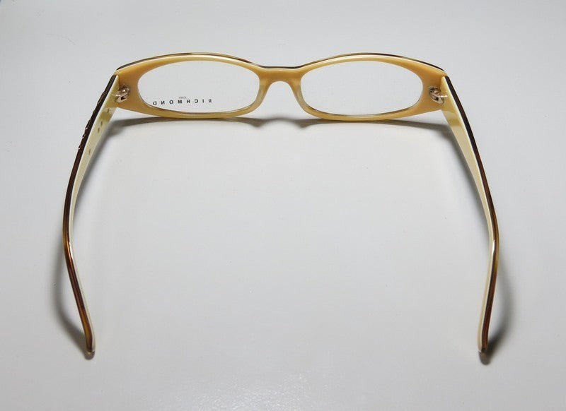 Color_brown horn / gold