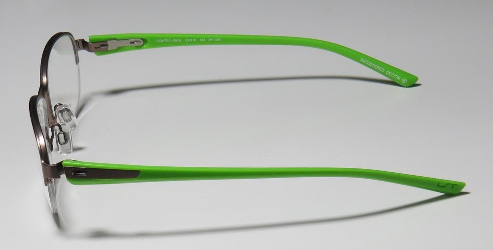 Color_gray / green