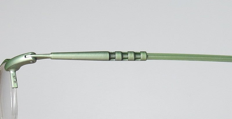 Color_light green