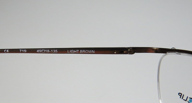 Color_light brown