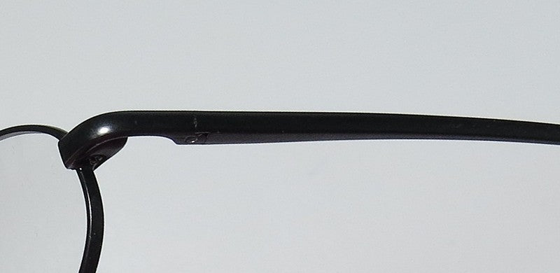 Color_matte black