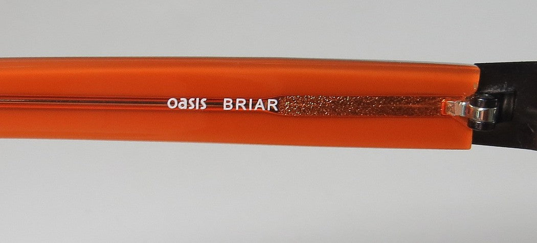 Color_dark brown / gray horn
