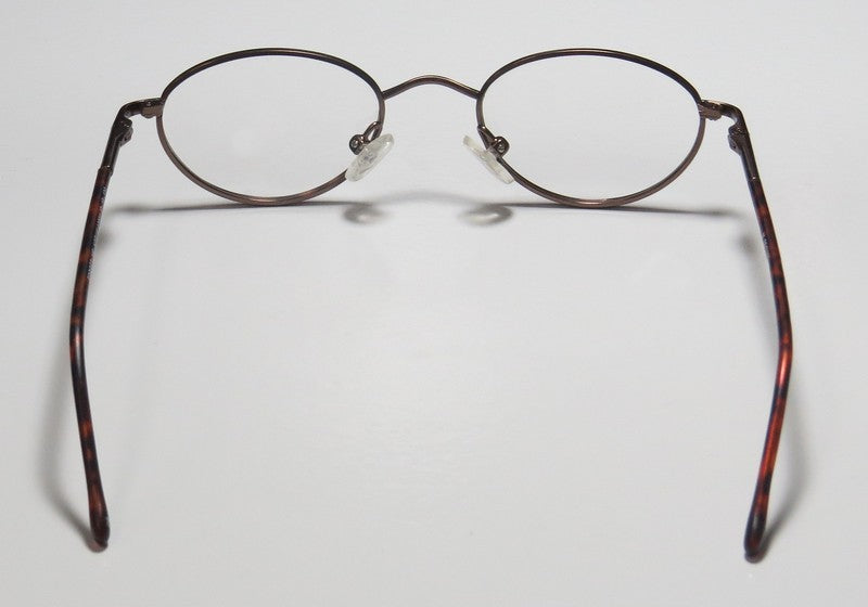 Color_matte brown