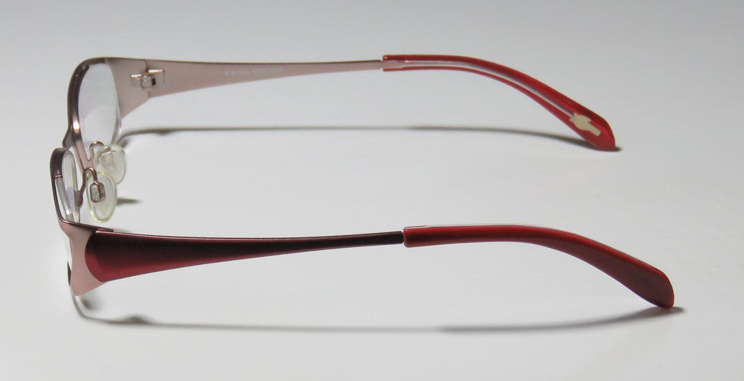 Color_rose / maroon