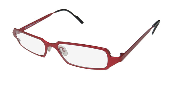 Color_crimson