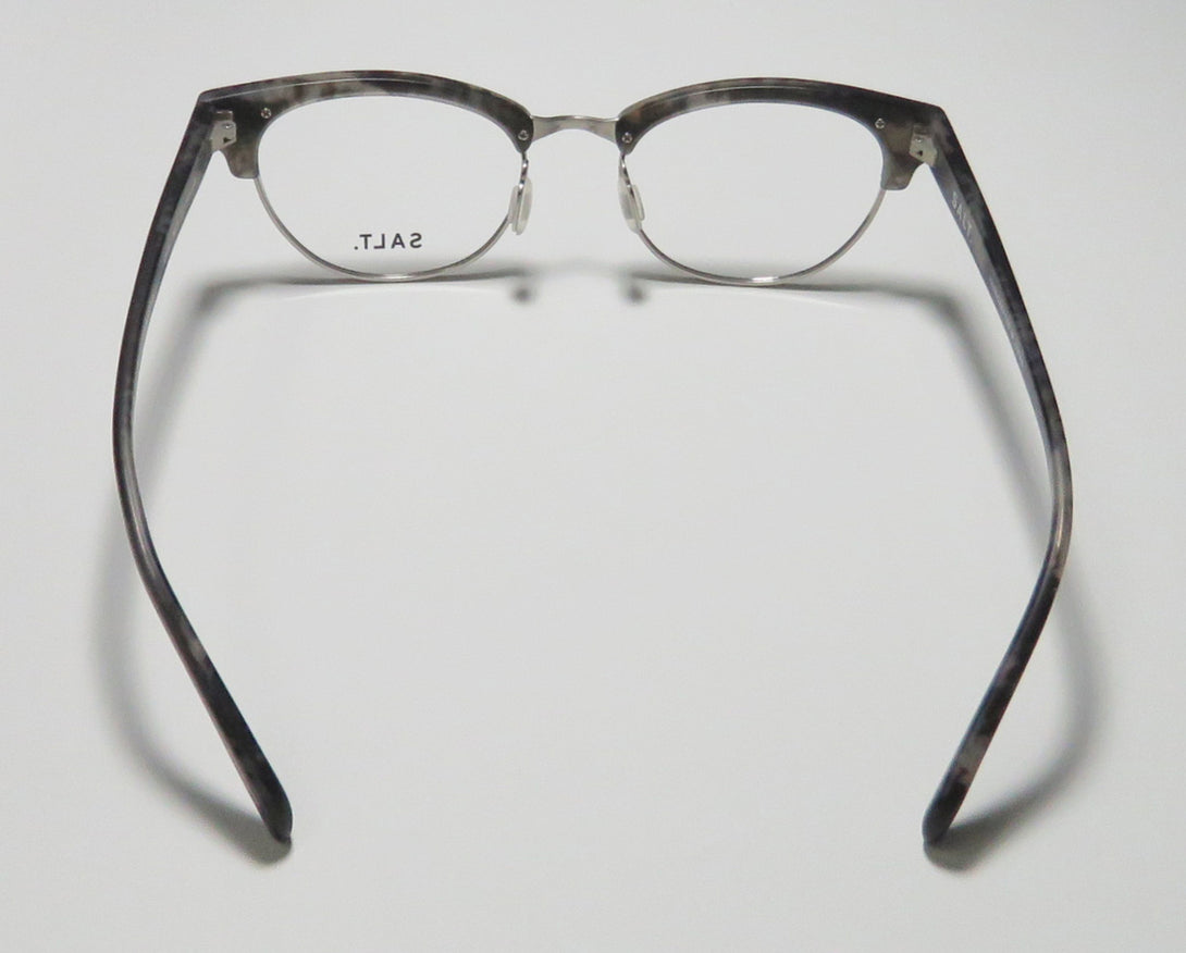 Color_matte lunar pearl