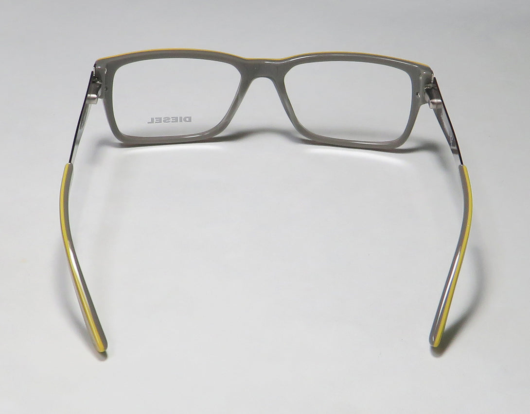 Color_yellow / brown / gray
