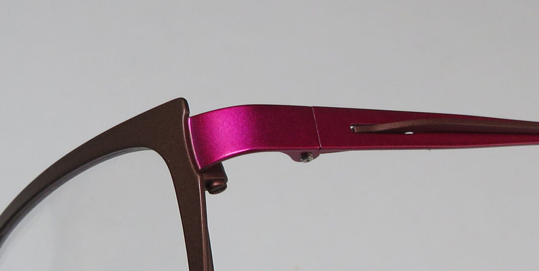 Color_brown / pink