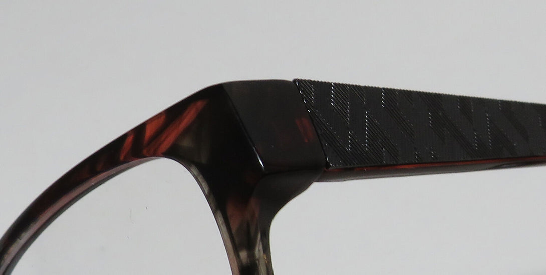 Color_black marble