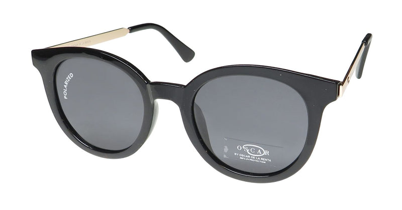 Oscar by Oscar de la Renta Futuristic Black Shield Sunglasses Oscar by Oscar de la Renta Sunglasses Black Mod 1309 215  main image 2
