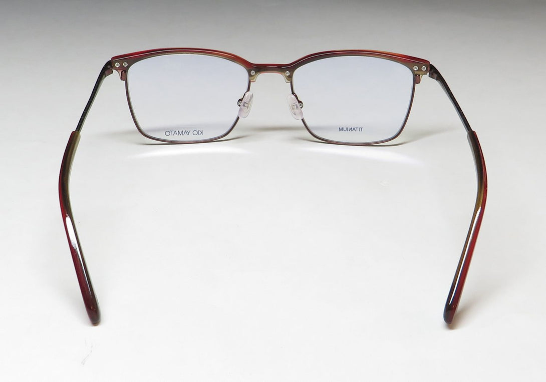 Color_brown tortoise