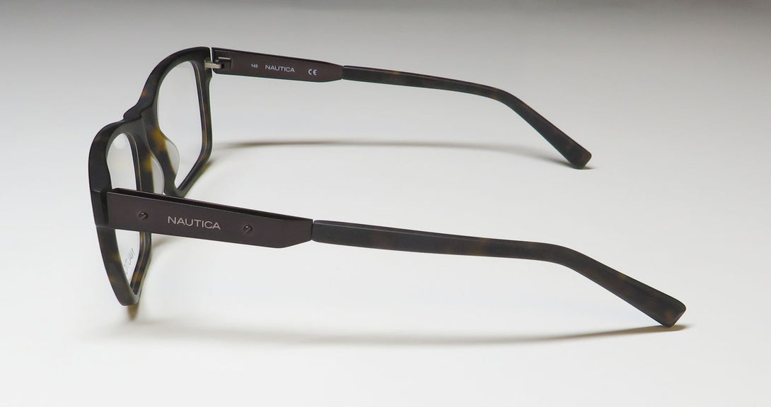 Color_matte dark tortoise