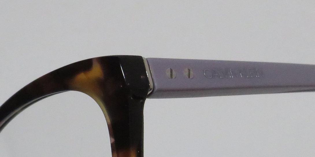 Color_iris tortoise