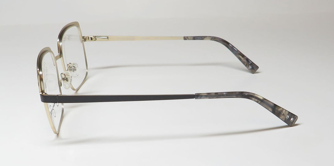 Color_black / gold