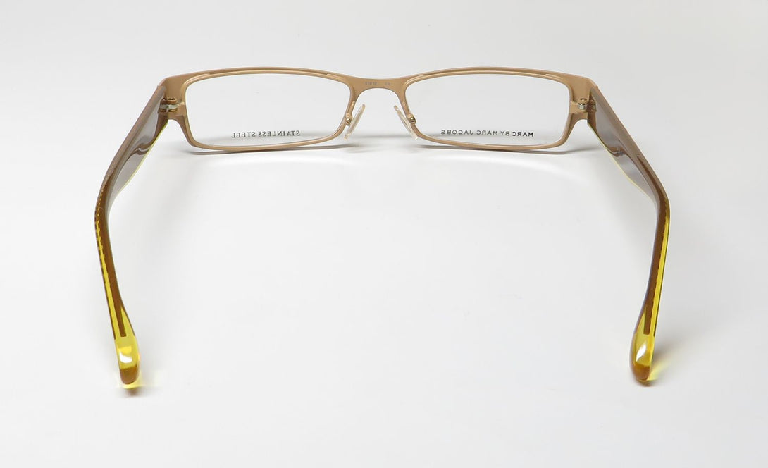 Color_brown beige / crystal