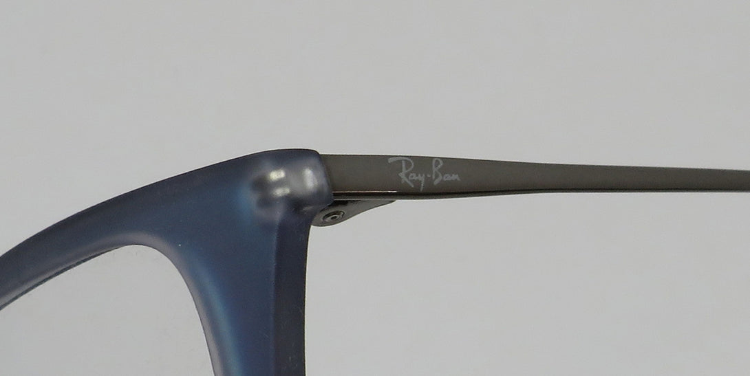 Color_blue / gray