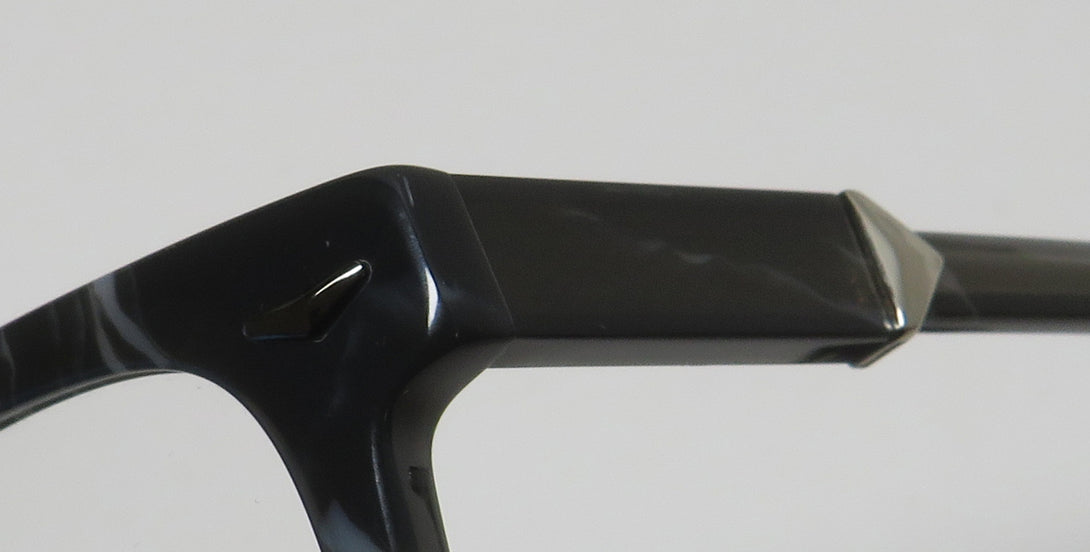 Color_marbled black