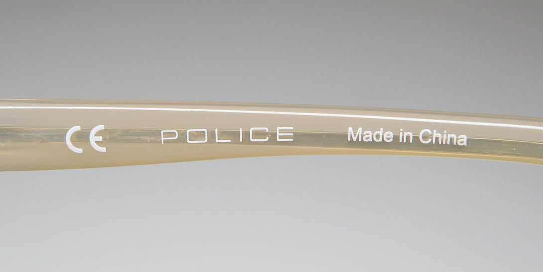 Color_white / gold
