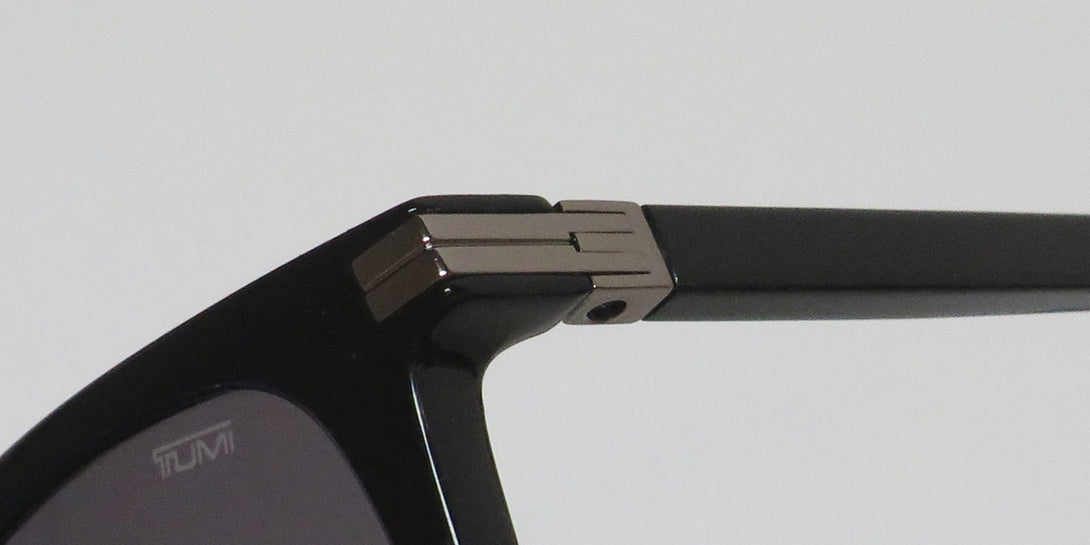 Tumi Stu506 Sunglasses
