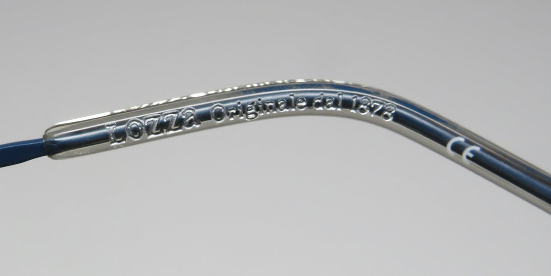 Color_blue / crystal