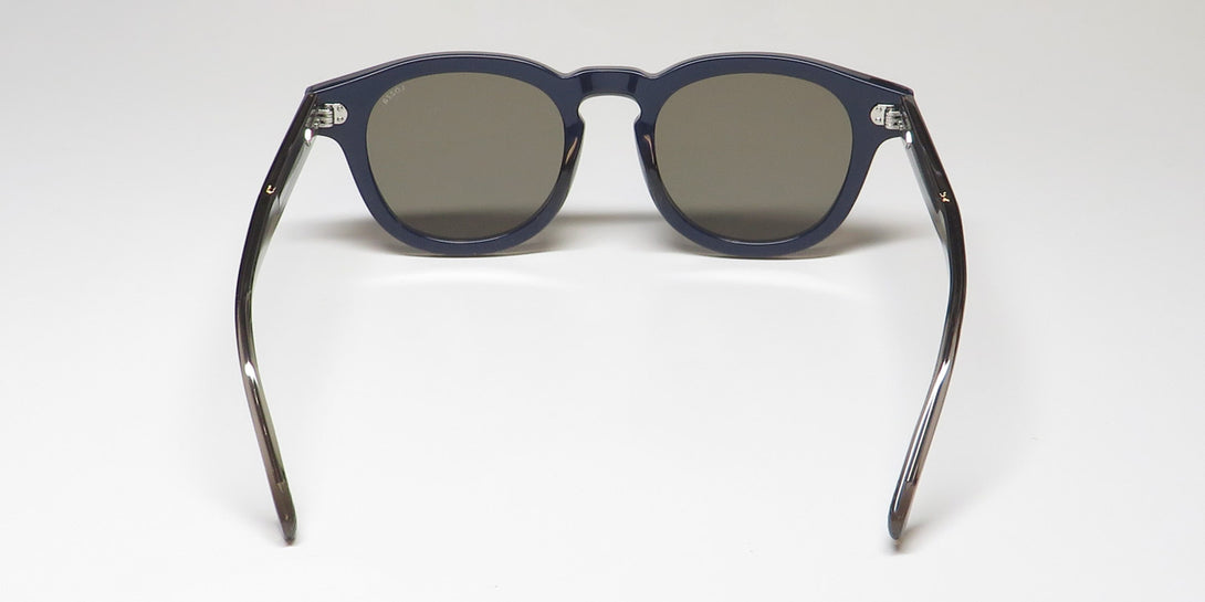 Color_blue / brown