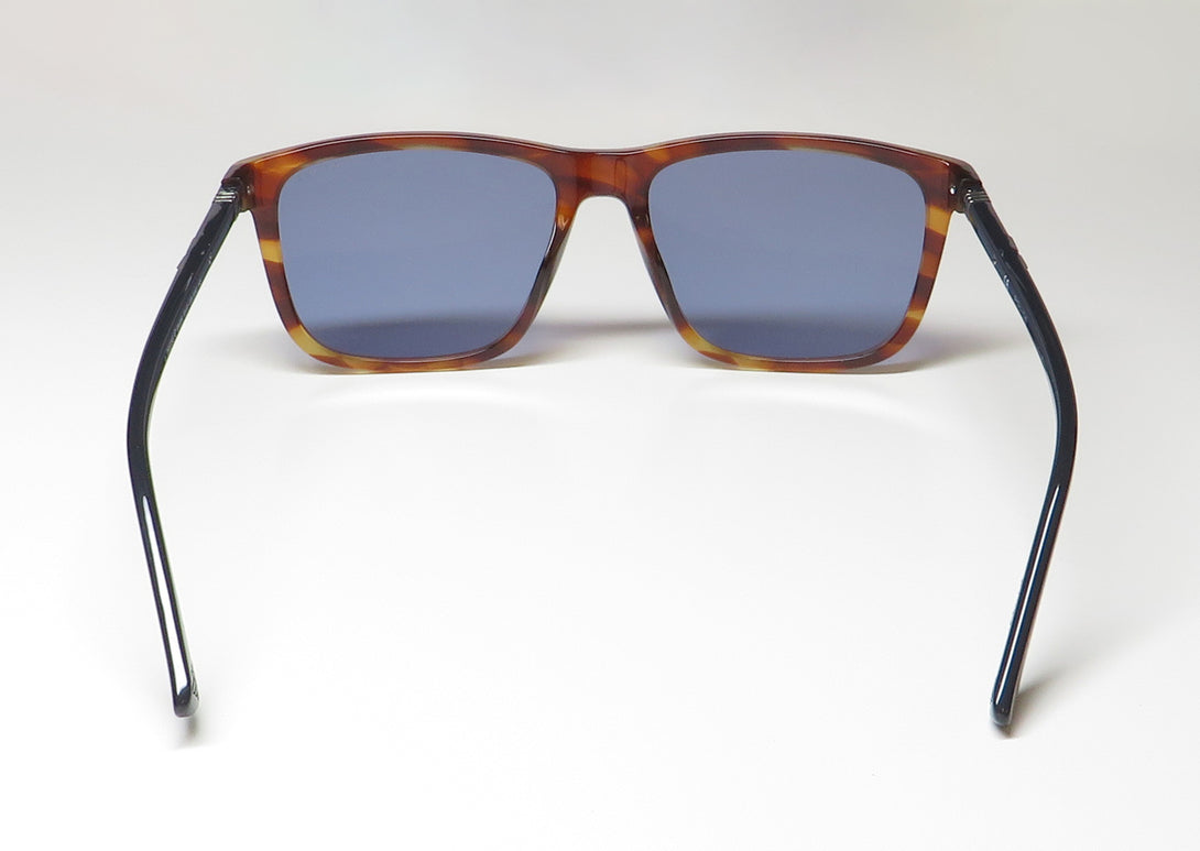 Color_striped brown