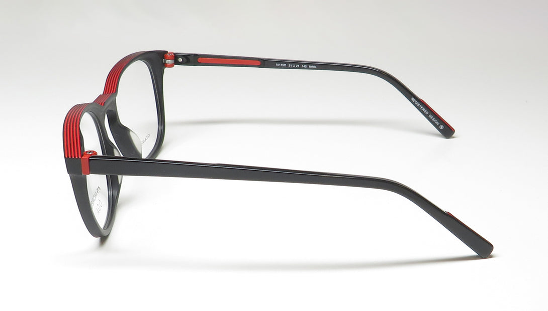 Color_black / red