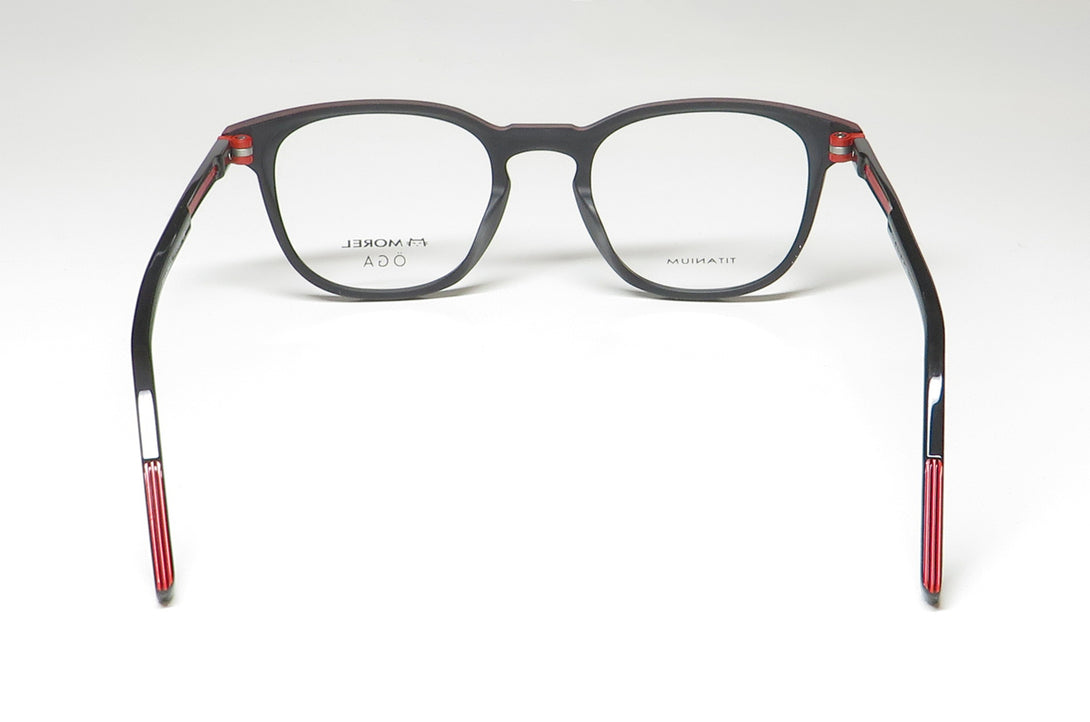 Color_black / red