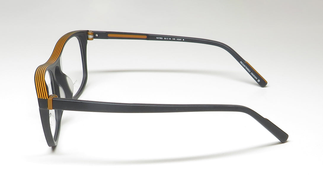 Color_black / orange
