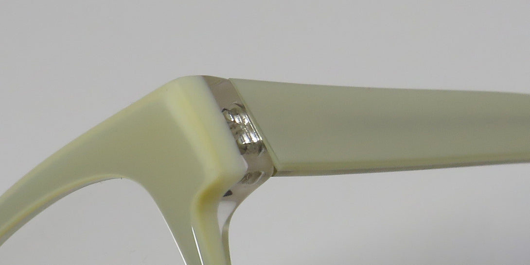 Color_ivory pearl / transparent srystal