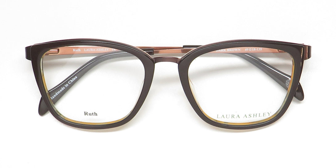 Color_dark brown