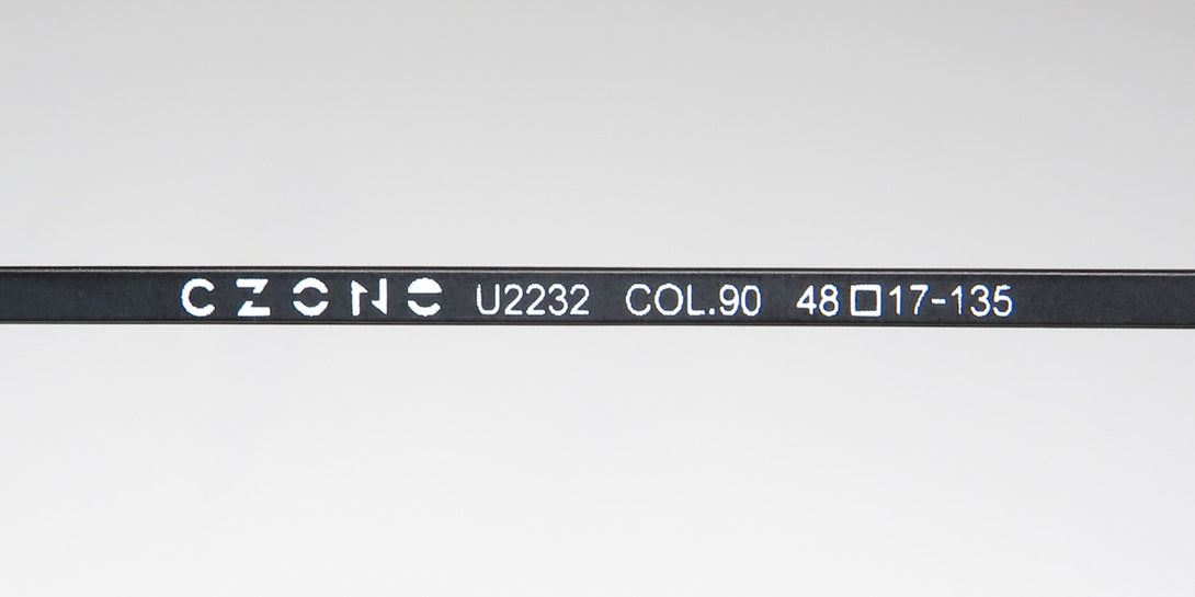 Color_black / white