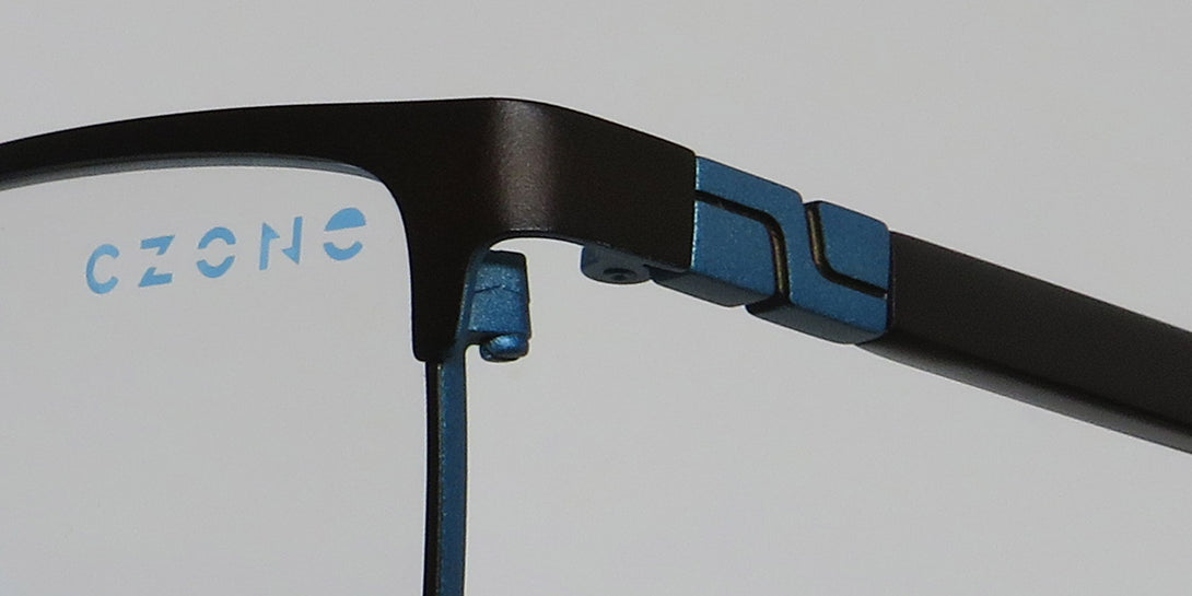Color_dark brown / light blue