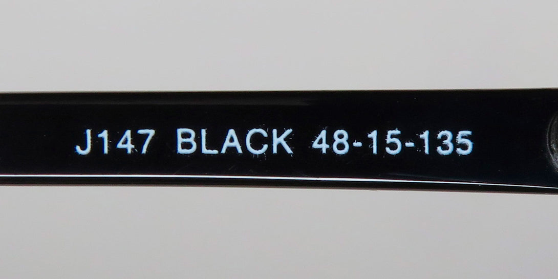 Color_black / grey / white