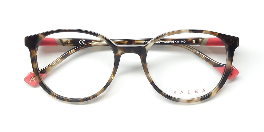 Color_brown tortoise / coral
