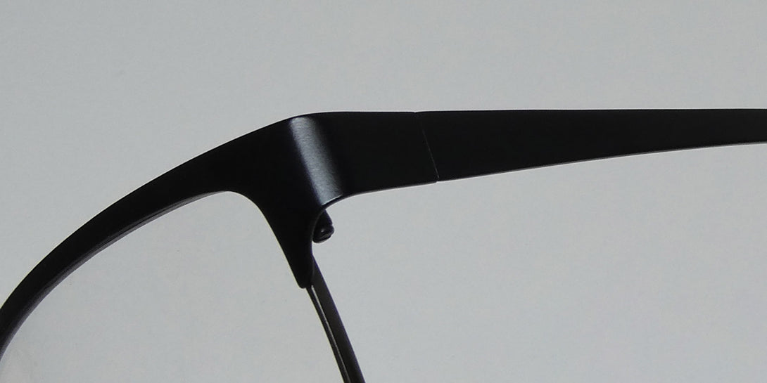 Color_matte black / matte gunmetal
