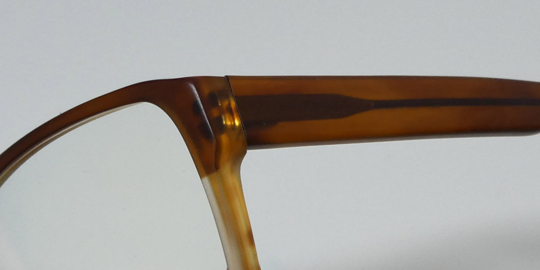Color_matte brown