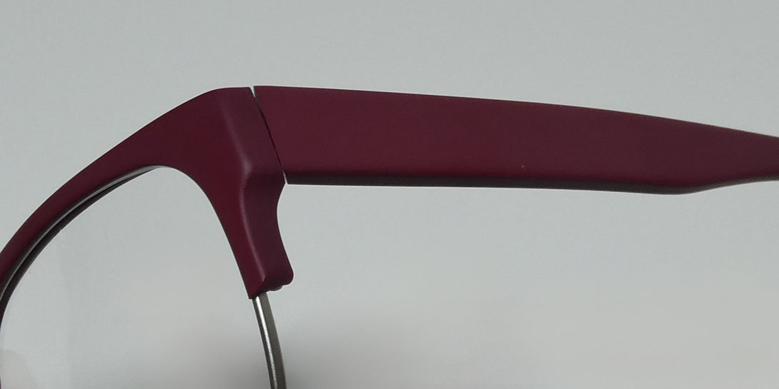 Color_matte burgundy / matte silver