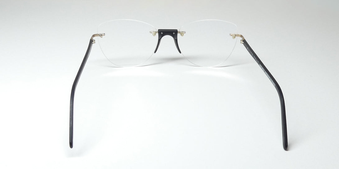 Color_matte gold / matte black