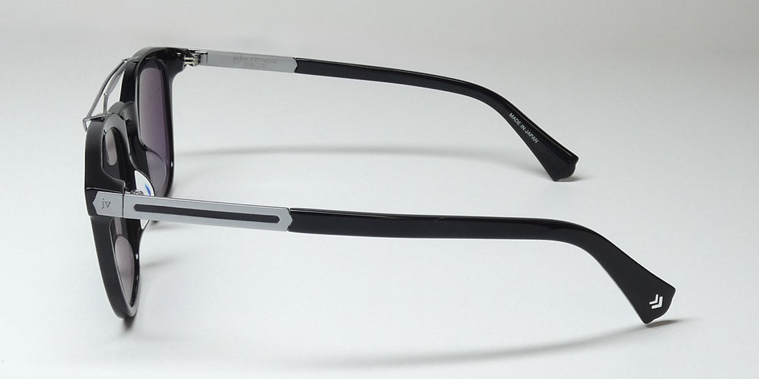 Color_black / silver