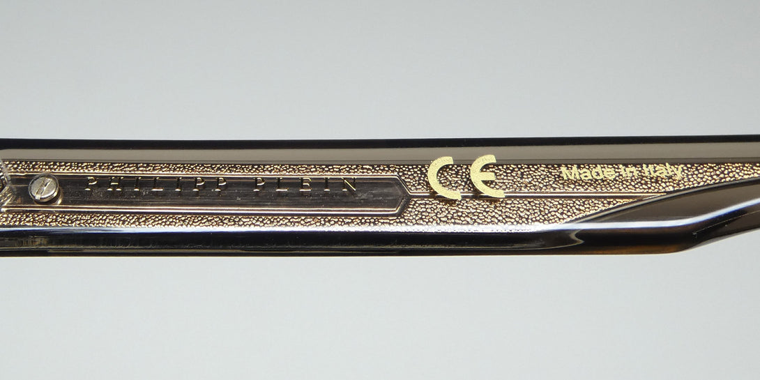 Color_shiny transparent brown