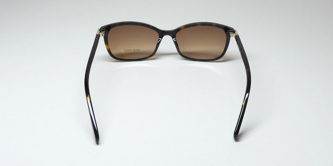 Color_dark tortoise