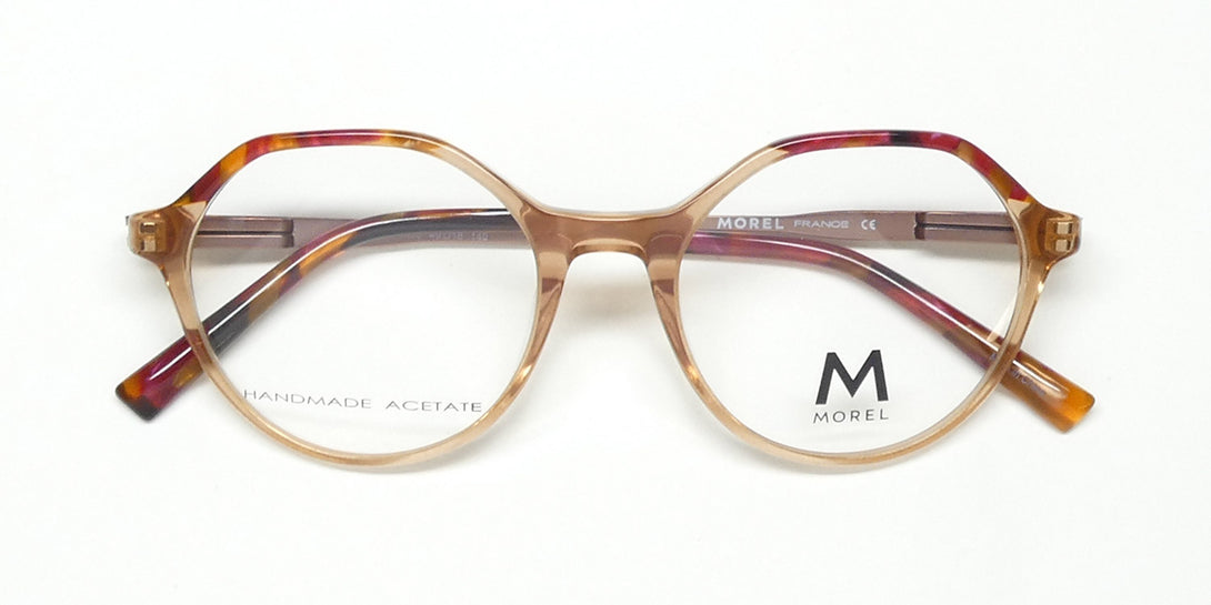 Color_light brown crystal