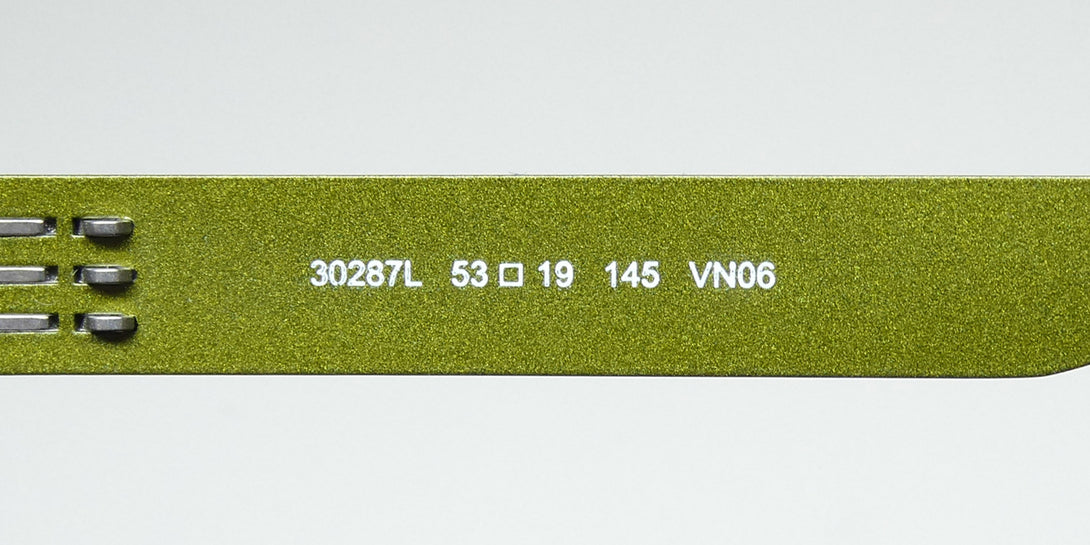 Color_green / black