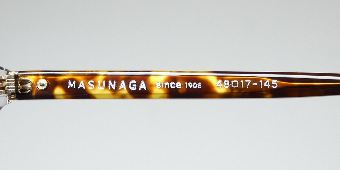 Color_pink crystal / tortoise