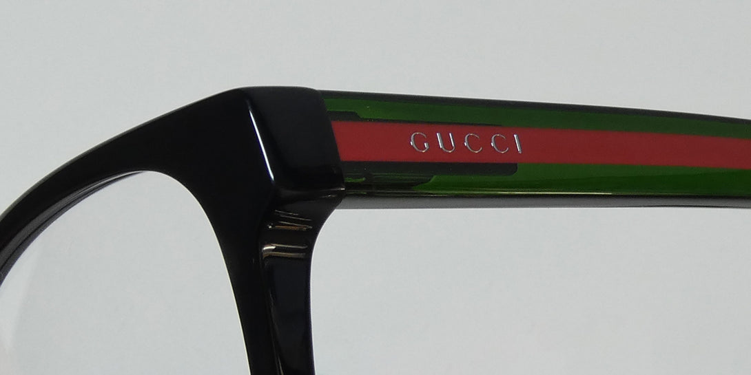 Color_black / green transparent / red