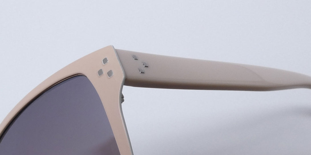Gap - Sgp001 Sunglasses for Women – ModaFrames display picture 3